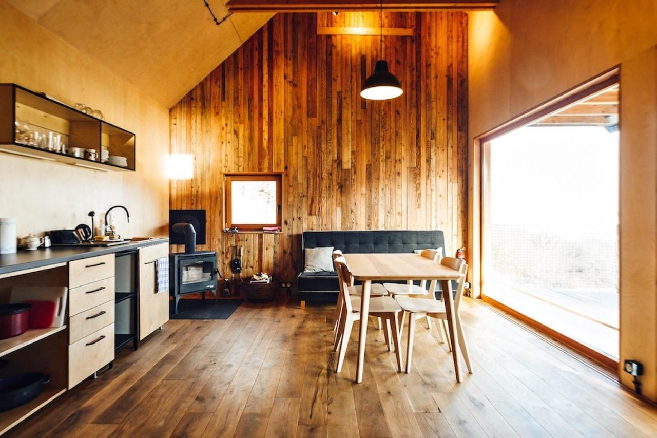 Tri Domky - Tiny Houses Depoltice Exterior foto